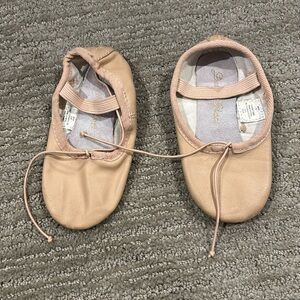 EUC ballet slippers